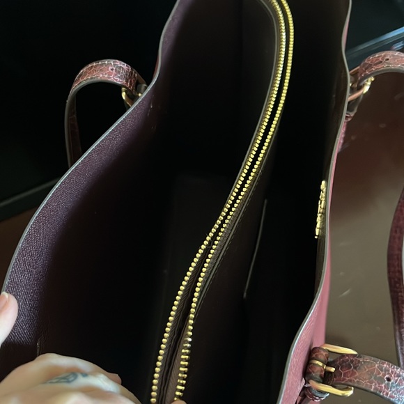 Coach purse/tote with smaller accessories bag. - Picture 4 of 6